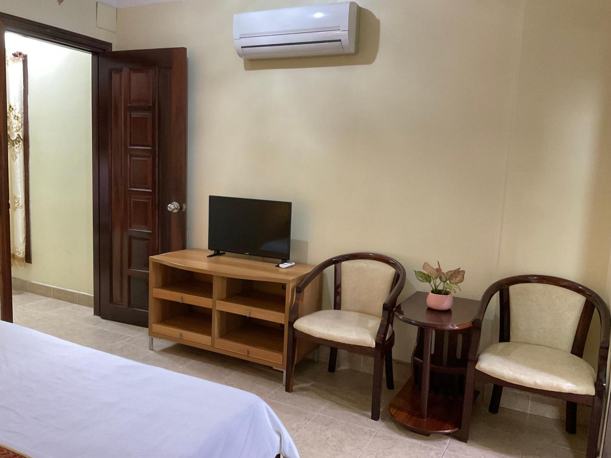 Hotel Khach San Minh Chau - Hoa Hung Ho Chi Minh Zewnętrze zdjęcie