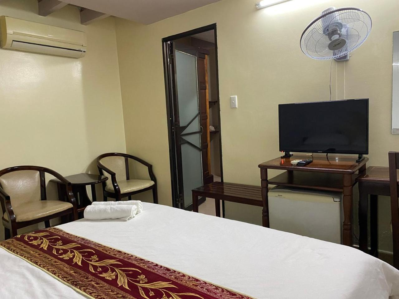 Hotel Khach San Minh Chau - Hoa Hung Ho Chi Minh Zewnętrze zdjęcie